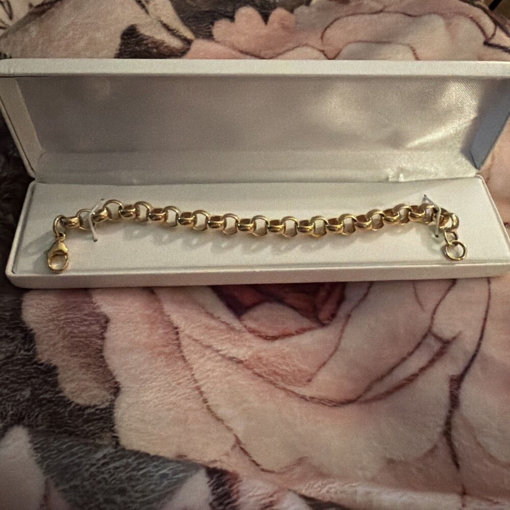 Rolo-Link Bracelet 18k Gold Over Bronze. 7.75” Made In Italy. 2017 Retailed $140 - Picture 2 of 9